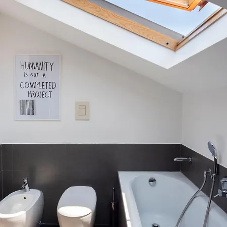 Apartmán La Chiara - Mansarda In Via Duomo Neapol